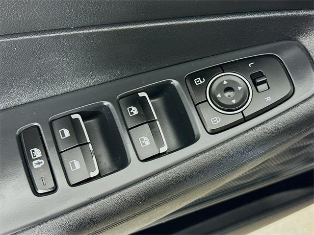used 2023 Hyundai Santa Fe car, priced at $21,899