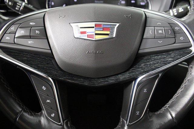 used 2023 Cadillac XT5 car, priced at $30,976
