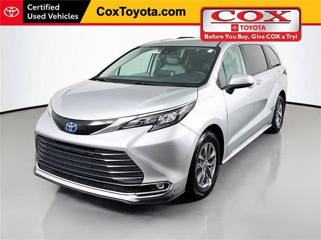 used 2024 Toyota Sienna car, priced at $41,602