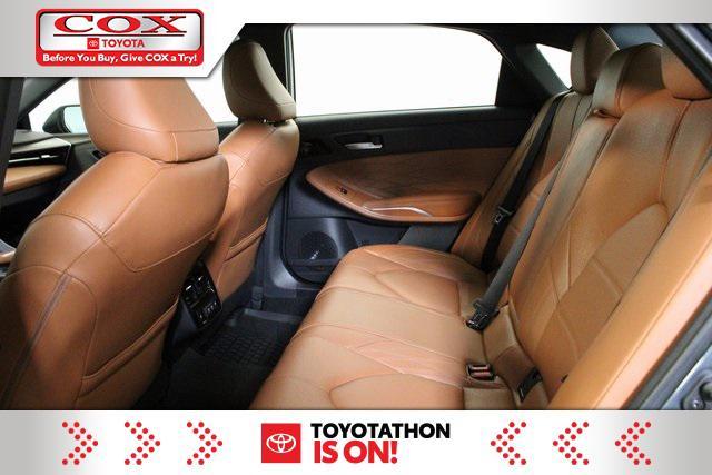 used 2019 Toyota Avalon Hybrid car, priced at $25,533