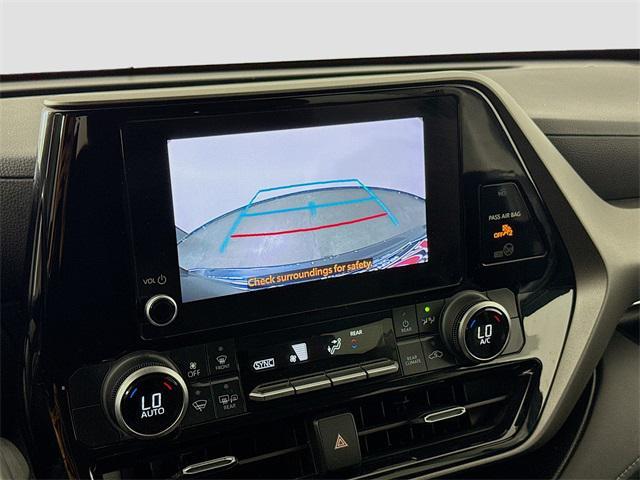 used 2023 Toyota Highlander car, priced at $31,991