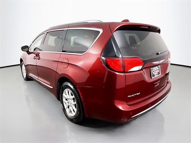 used 2020 Chrysler Pacifica car, priced at $20,884