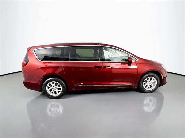 used 2020 Chrysler Pacifica car, priced at $20,884