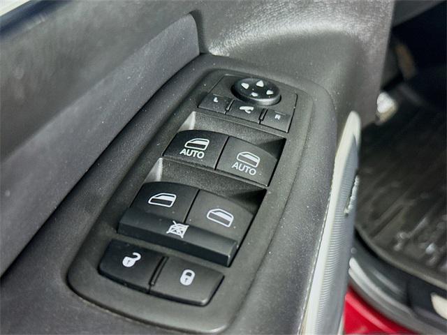 used 2021 Jeep Grand Cherokee car, priced at $27,470