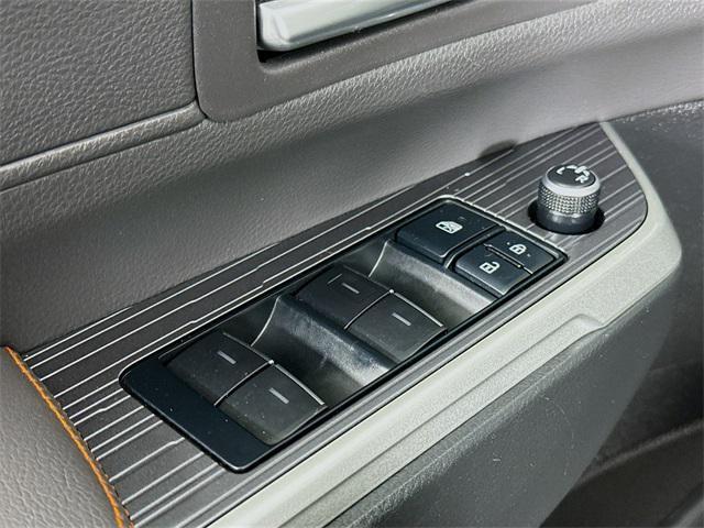 used 2021 Toyota Sienna car, priced at $39,865