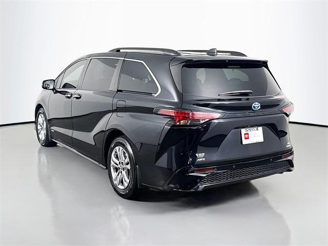 used 2021 Toyota Sienna car, priced at $39,865