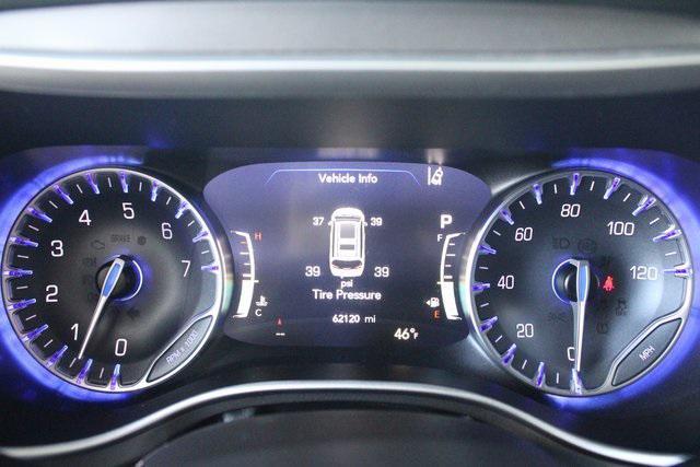 used 2023 Chrysler Pacifica car, priced at $23,044