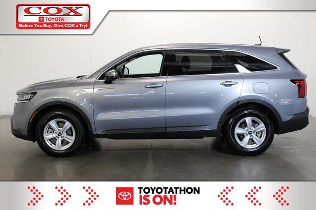 used 2023 Kia Sorento car, priced at $25,492