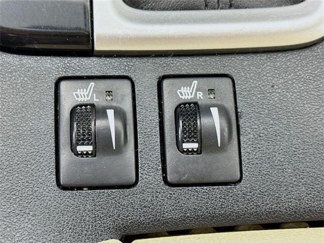 used 2014 Toyota Highlander car, priced at $14,407