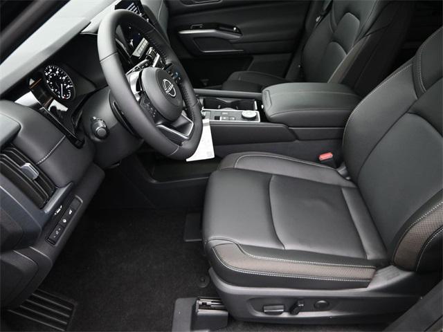 new 2025 Nissan Pathfinder car, priced at $39,168