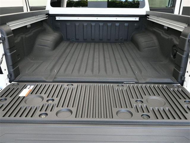 new 2025 Nissan Frontier car, priced at $34,268