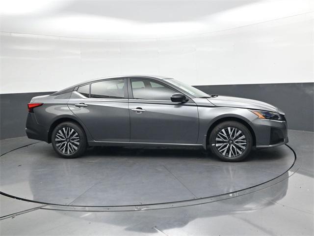 new 2025 Nissan Altima car, priced at $27,263