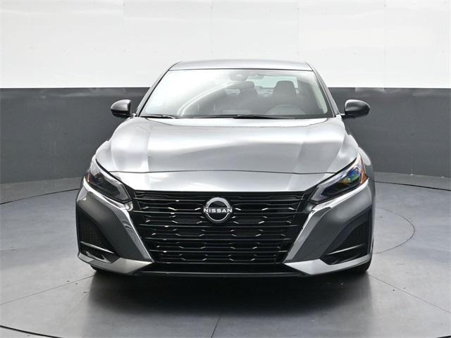 new 2025 Nissan Altima car, priced at $28,313
