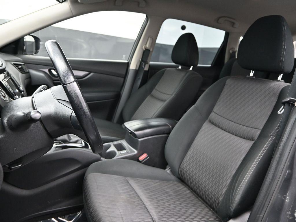 used 2020 Nissan Rogue car, priced at $15,627