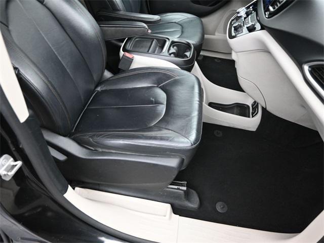 used 2017 Chrysler Pacifica car, priced at $10,925