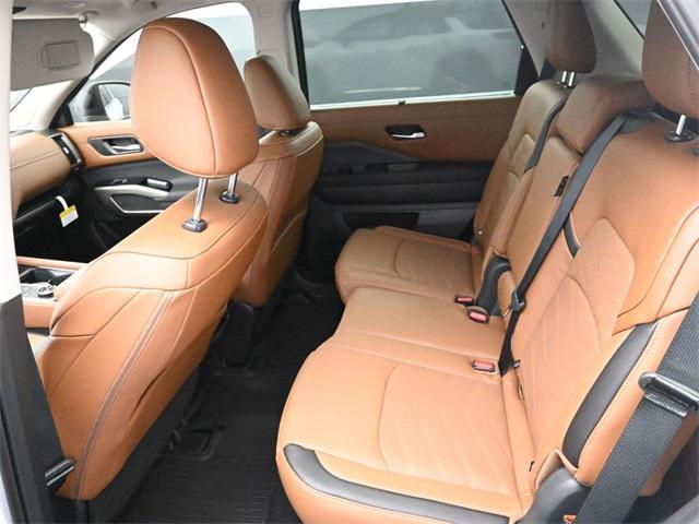 new 2025 Nissan Pathfinder car, priced at $46,950