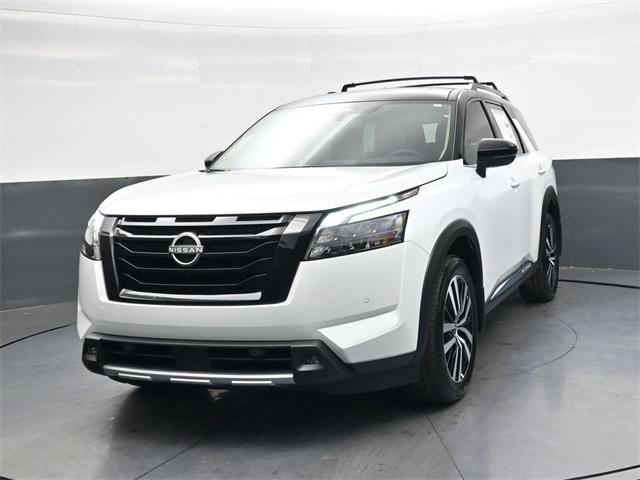 new 2025 Nissan Pathfinder car, priced at $46,950