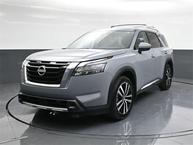 new 2025 Nissan Pathfinder car, priced at $48,419