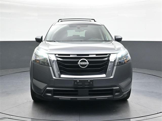 used 2024 Nissan Pathfinder car, priced at $29,400