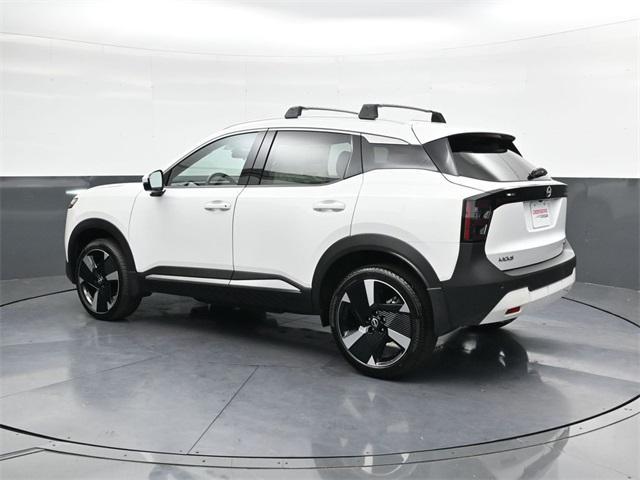 new 2025 Nissan Kicks car, priced at $26,256