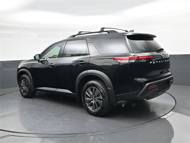 new 2025 Nissan Pathfinder car, priced at $35,663