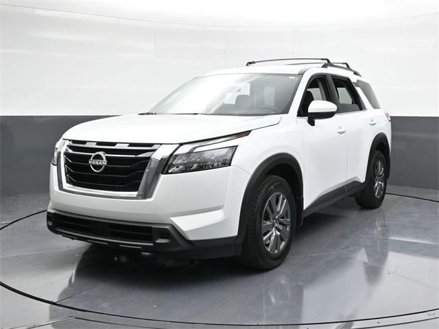 new 2025 Nissan Pathfinder car, priced at $38,688
