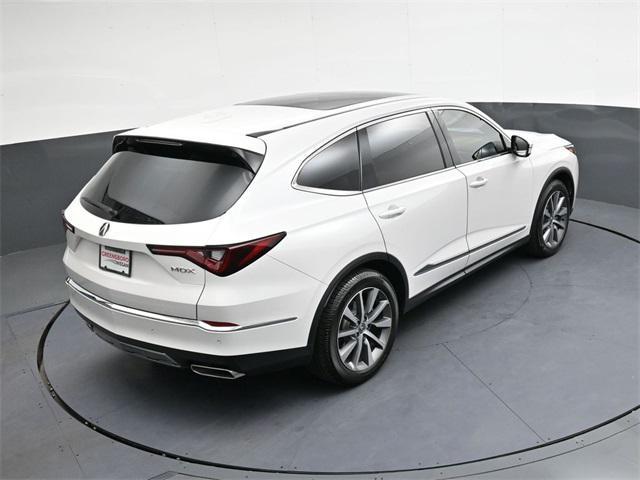 used 2025 Acura MDX car, priced at $49,497