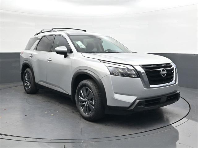 new 2025 Nissan Pathfinder car, priced at $37,470