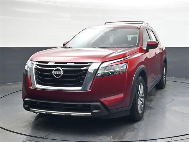 used 2023 Nissan Pathfinder car, priced at $30,962