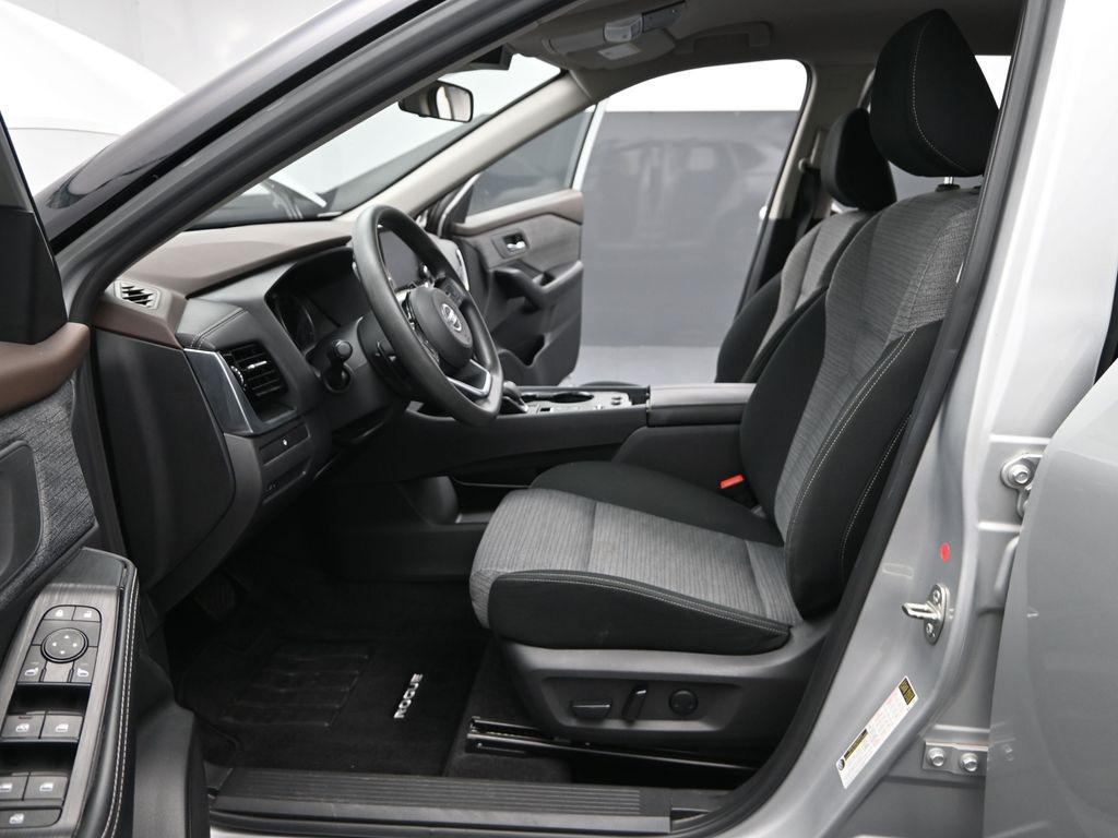 used 2021 Nissan Rogue car, priced at $21,449