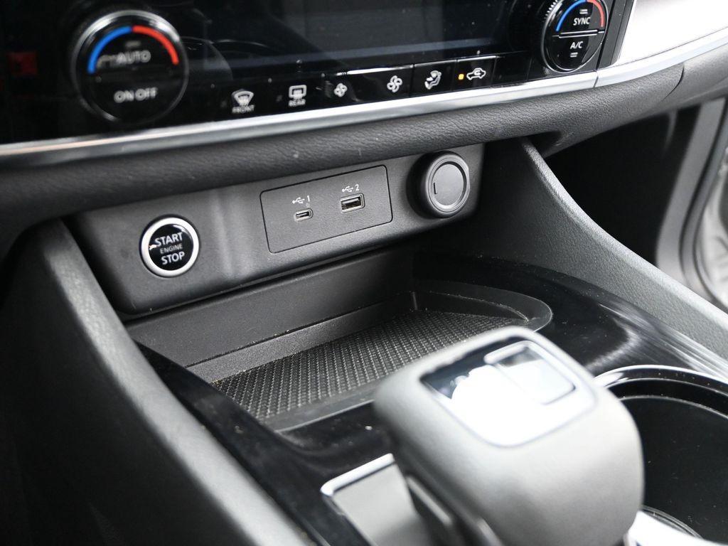 used 2021 Nissan Rogue car, priced at $21,449