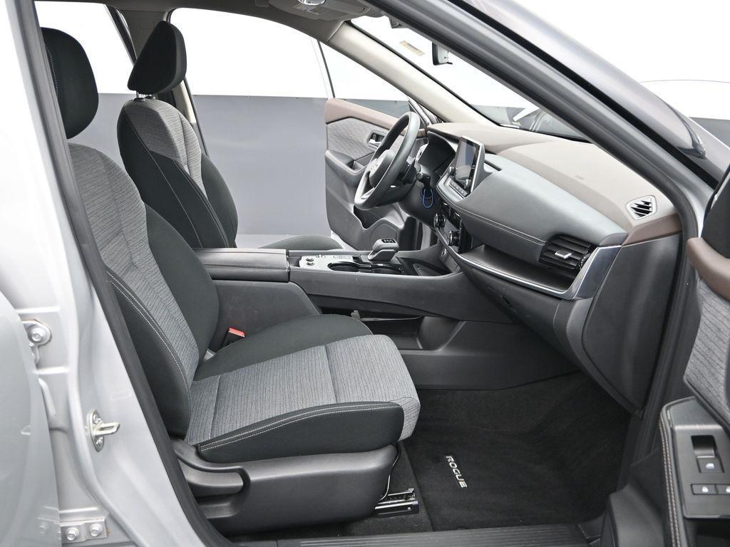 used 2021 Nissan Rogue car, priced at $21,449