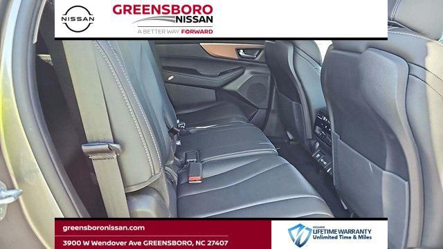 used 2022 Acura MDX car, priced at $39,495