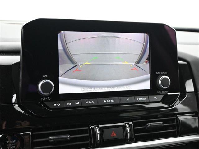 new 2025 Nissan Pathfinder car, priced at $35,672