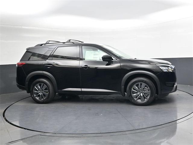 new 2025 Nissan Pathfinder car, priced at $35,672