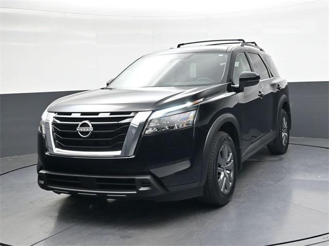 new 2025 Nissan Pathfinder car, priced at $35,672