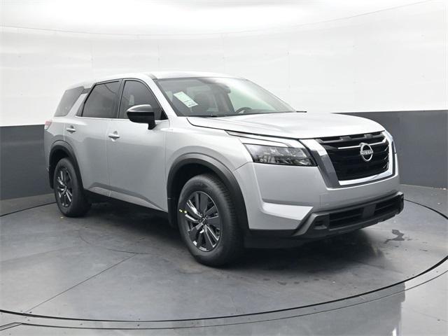 new 2025 Nissan Pathfinder car, priced at $32,371
