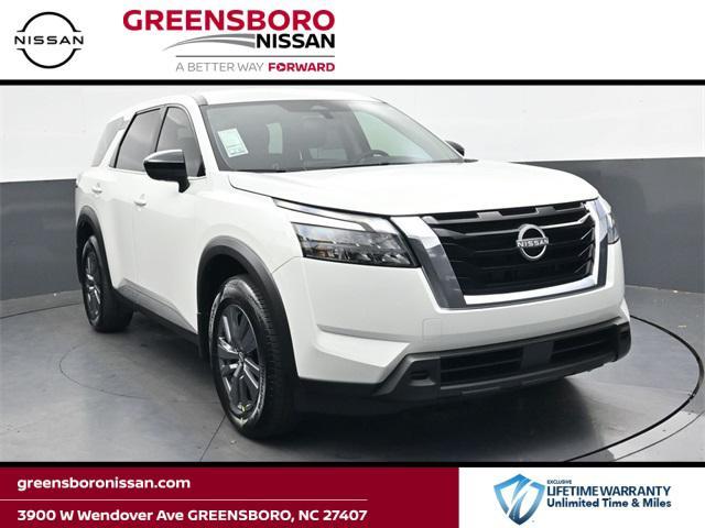 new 2025 Nissan Pathfinder car, priced at $32,371
