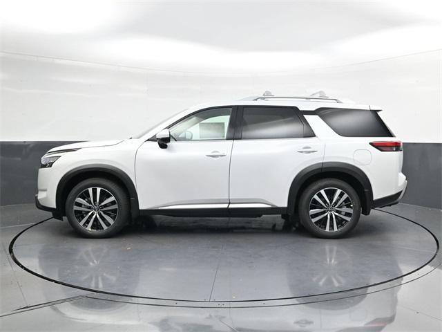 new 2025 Nissan Pathfinder car, priced at $43,856