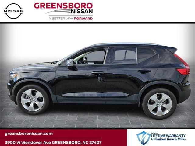 used 2022 Volvo XC40 car, priced at $21,956