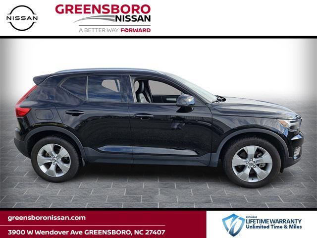 used 2022 Volvo XC40 car, priced at $21,956