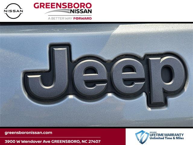 used 2022 Jeep Compass car, priced at $26,154
