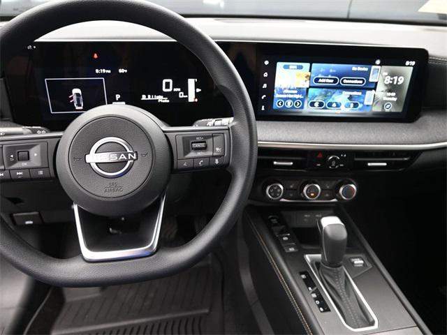 new 2025 Nissan Kicks car, priced at $26,379