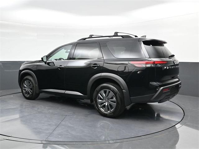 new 2025 Nissan Pathfinder car, priced at $40,580