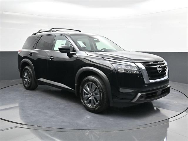 new 2025 Nissan Pathfinder car, priced at $40,580