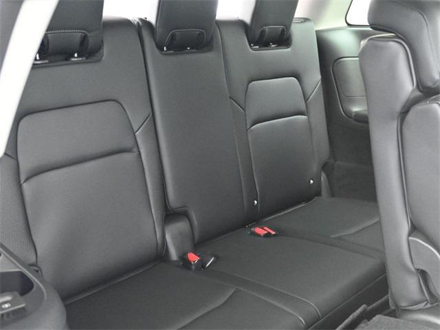 new 2025 Nissan Pathfinder car, priced at $39,608