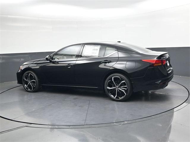 new 2025 Nissan Altima car, priced at $31,200