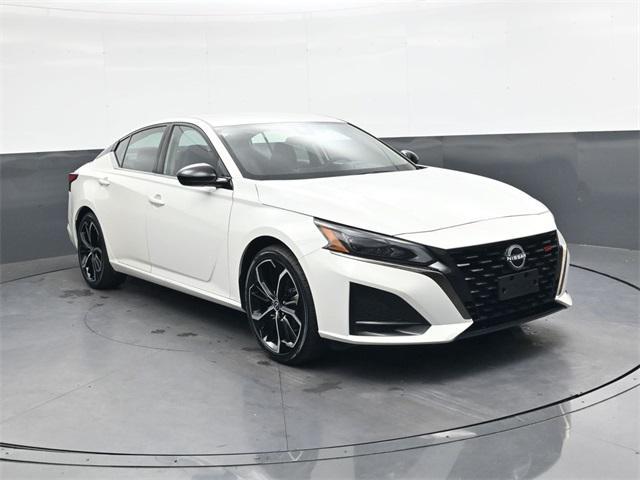 used 2024 Nissan Altima car, priced at $21,809