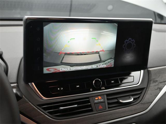 new 2025 Nissan Altima car, priced at $27,924