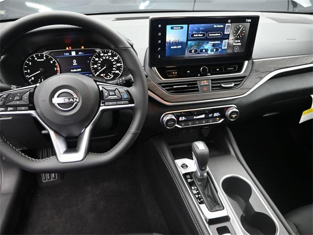new 2025 Nissan Altima car, priced at $27,924